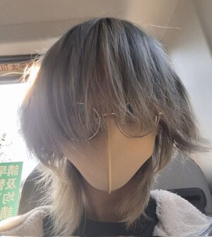 GhizyQEaYAA1AUD.jpeg